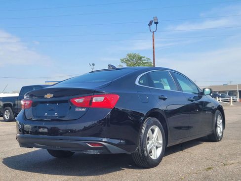 Used 2019 Chevrolet Malibu LS w/ LPO, Convenience Package 1 FWD image 8