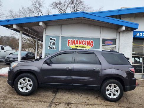 Used 2016 GMC Acadia SLE image 7