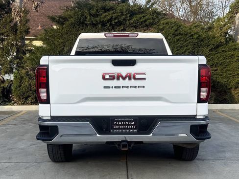 Used 2021 GMC Sierra 1500 2WD Double Cab w/ Convenience Package image 5