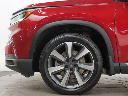 Used 2023 Honda Pilot Touring image 29