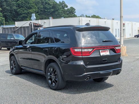 Used 2023 Dodge Durango GT AWD/4WD image 6