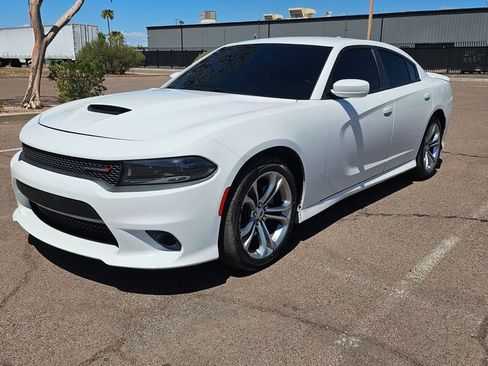 Used 2022 Dodge Charger R/T RWD image 4