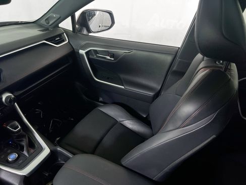 Used 2022 Toyota RAV4 XSE image 24