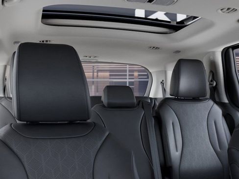 New 2026 Kia Carnival SX w/ SX Dark Edition Package FWD image 28