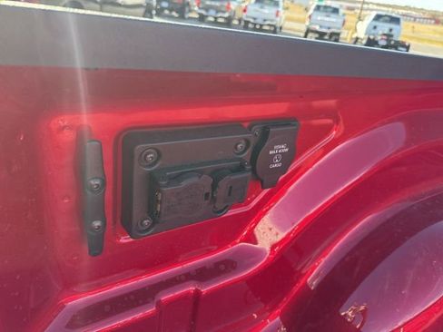 New 2026 RAM 2500 Tradesman AWD/4WD image 17
