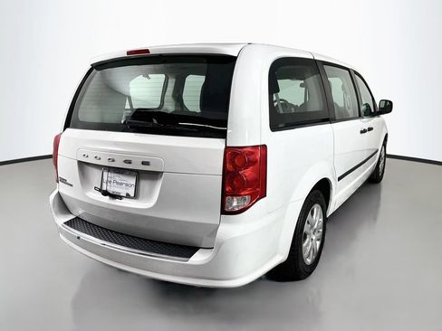 Used 2014 Dodge Grand Caravan American Value Package FWD image 9