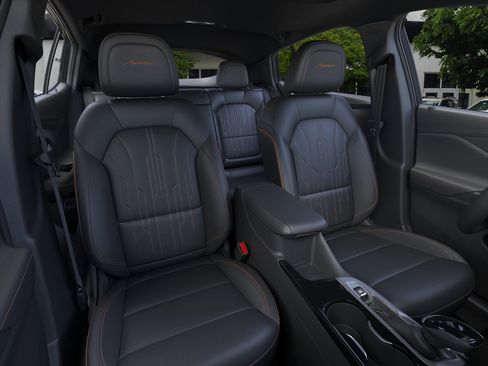 New 2026 Buick Envista Avenir FWD image 18