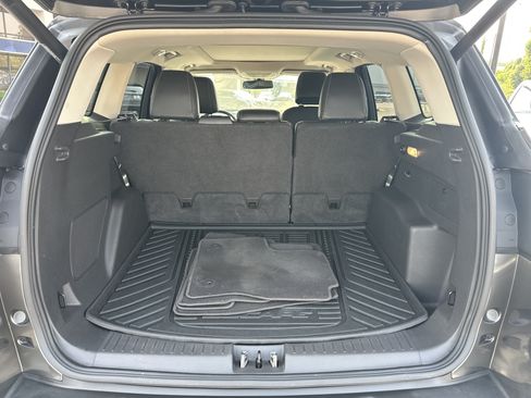 Used 2017 Ford Escape Titanium FWD image 22