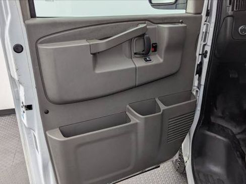 Used 2020 Chevrolet Express 2500 w/ Driver Convenience Package RWD image 13