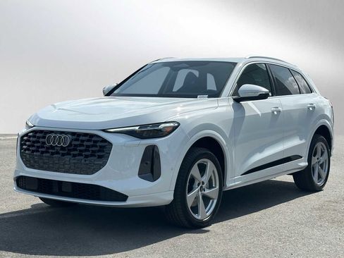 New 2025 Audi Q5 Premium Plus image 1