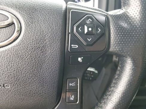 Used 2024 Toyota 4Runner TRD Off-Road Premium w/ Moonroof Package AWD/4WD image 24