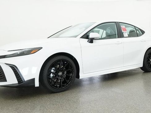 New 2026 Toyota Camry SE FWD image 43