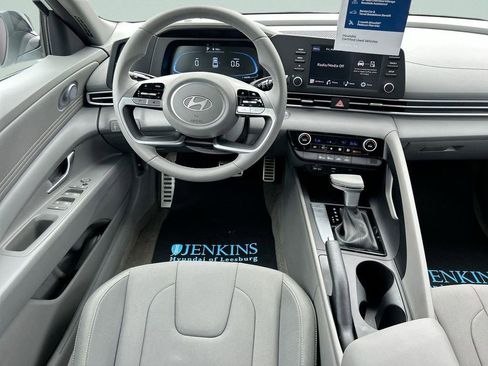 Certified 2026 Hyundai Elantra Sport image 18