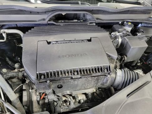 Certified 2025 Honda Pilot EX-L image 32
