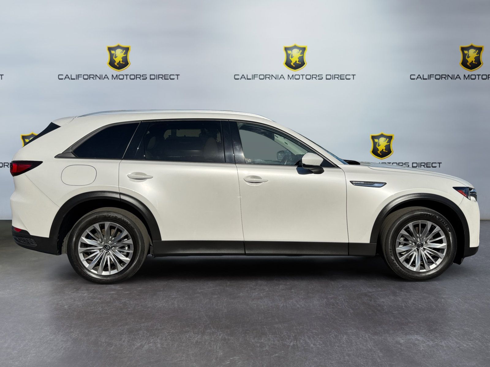 Used 2024 MAZDA CX-90 Plug-In Hybrid w/ Preferred AWD/4WD image 6