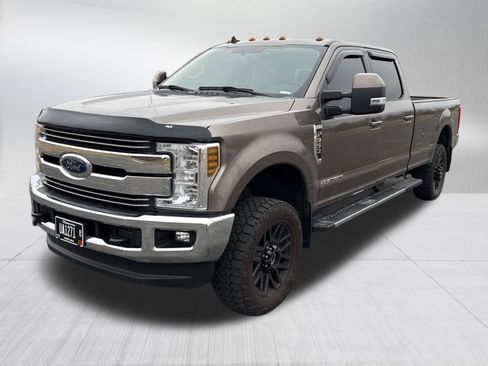 Used 2019 Ford F350 Lariat w/ Lariat Value Package image 4