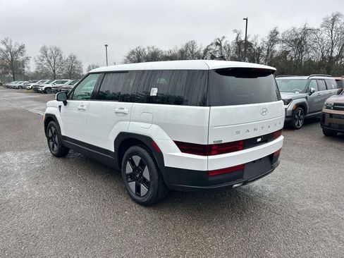 New 2026 Hyundai Santa Fe SE image 5