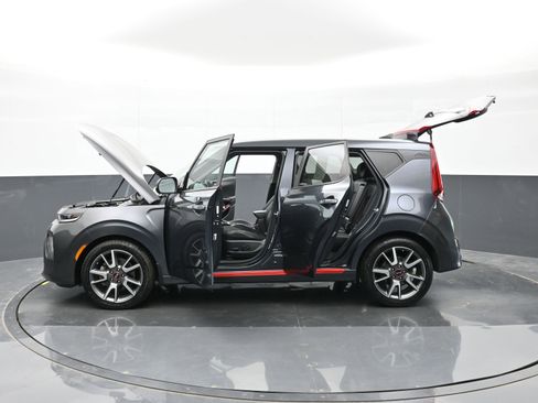 Used 2020 Kia Soul GT-Line Turbo FWD image 46