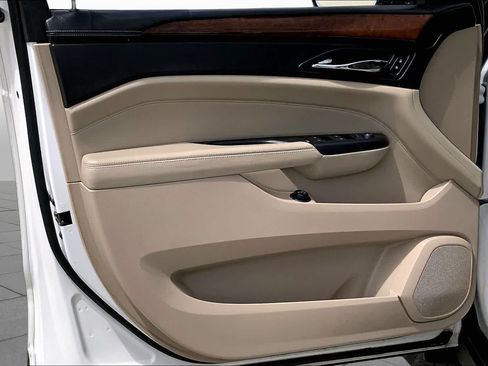 Used 2013 Cadillac SRX Luxury FWD image 21
