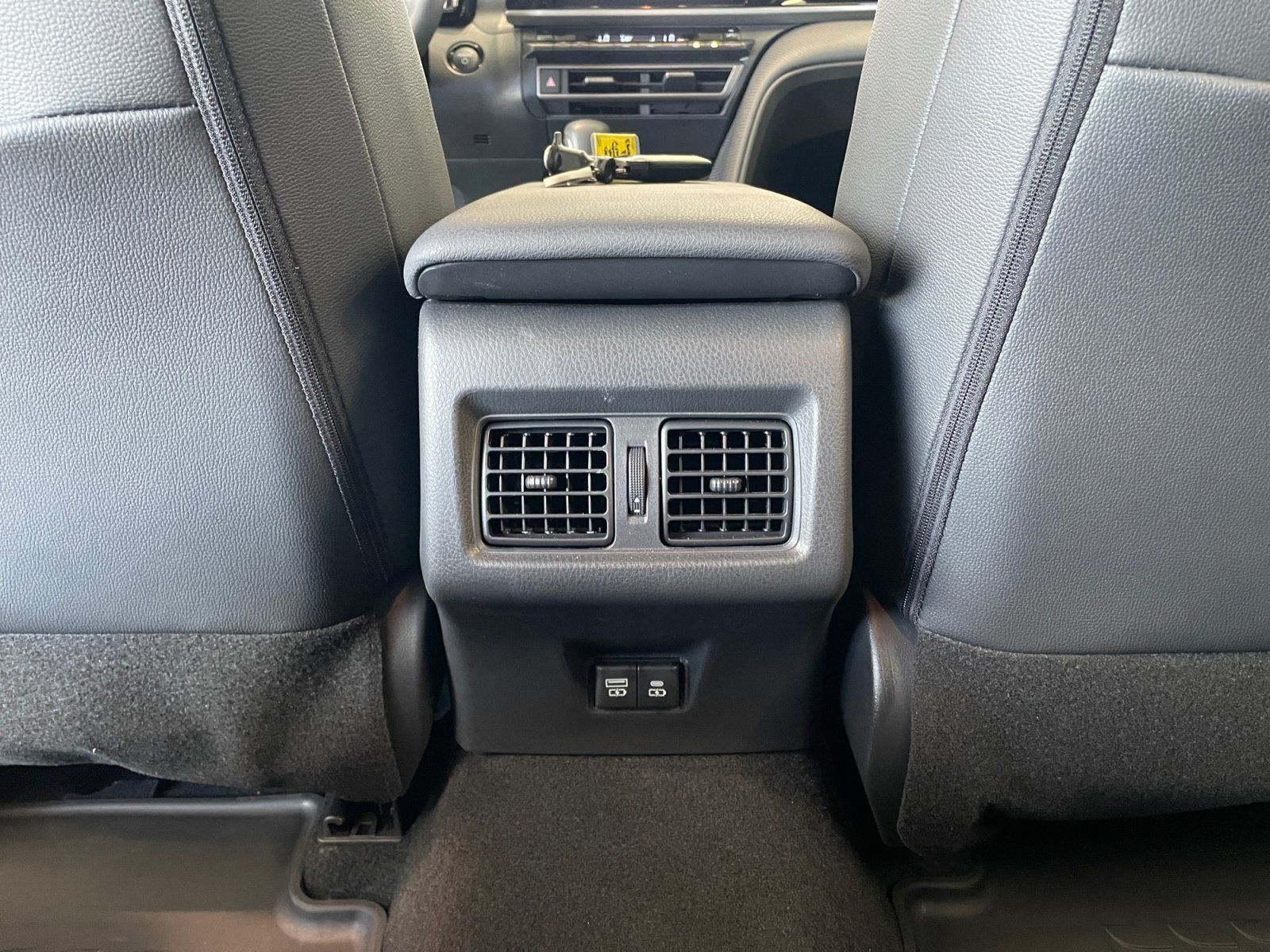 Certified 2026 Toyota Camry SE w/ Convenience Package FWD image 32