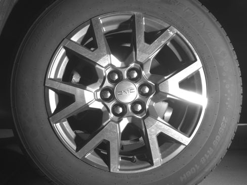 Used 2023 GMC Acadia SLT AWD/4WD image 12