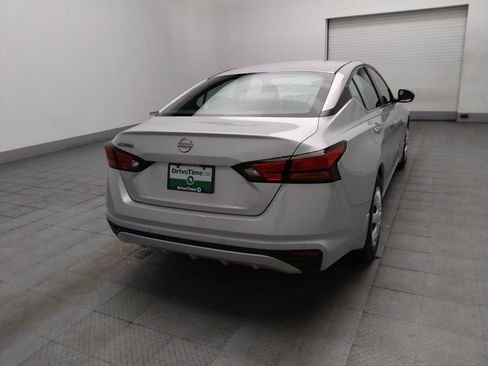 Used 2023 Nissan Altima 2.5 S FWD image 9