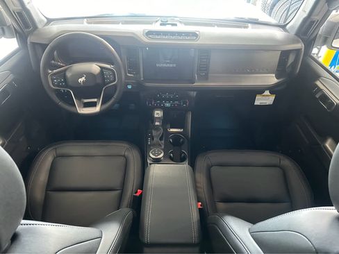 New 2026 Ford Bronco Badlands w/ Sasquatch Package AWD/4WD image 12