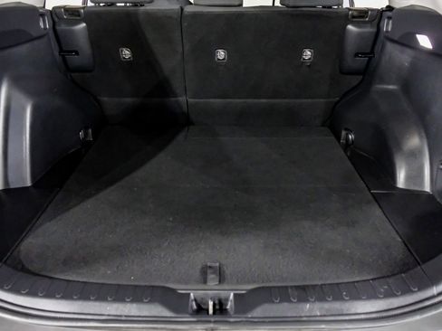 Used 2022 Toyota RAV4 LE image 48