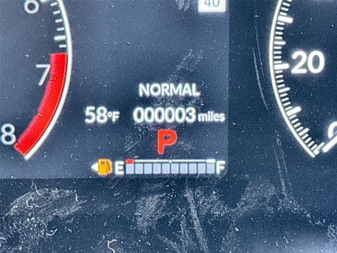 New 2026 Honda HR-V EX-L image 23