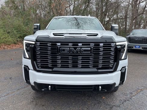New 2026 GMC Sierra 2500 Denali Ultimate image 8