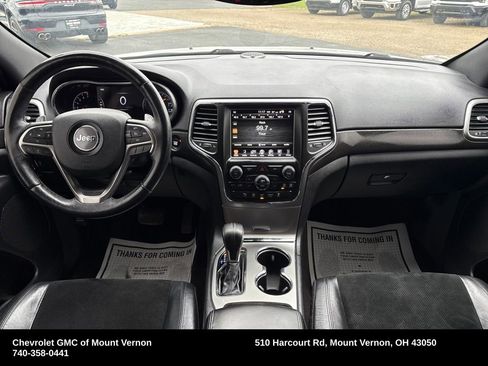 Used 2017 Jeep Grand Cherokee Altitude image 15