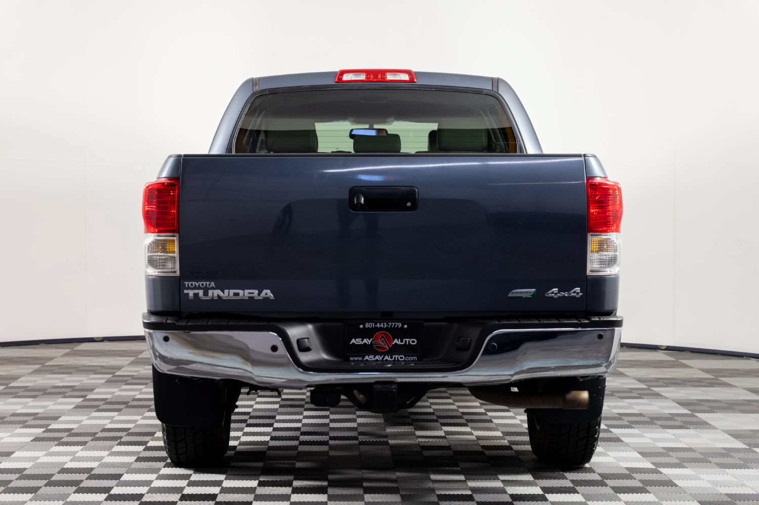 Used 2010 Toyota Tundra Limited w/ Memory Pkg AWD/4WD image 6