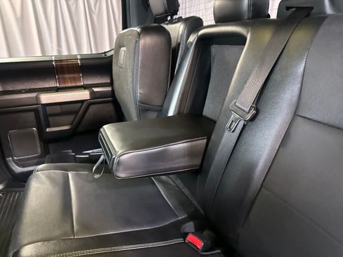 Used 2015 Ford F150 Lariat w/ Equipment Group 501A Mid RWD image 19