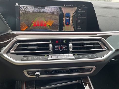 Used 2023 BMW X5 xDrive40i w/ M Sport Package image 14