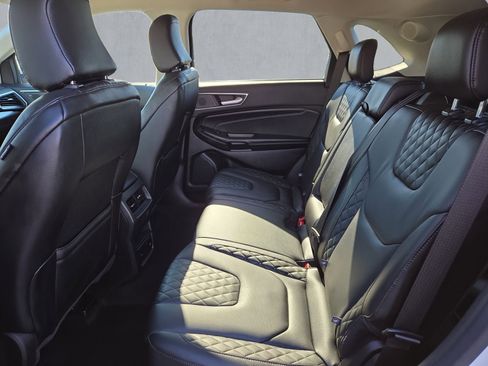 Certified 2024 Ford Edge Titanium w/ Equipment Group 301A image 23