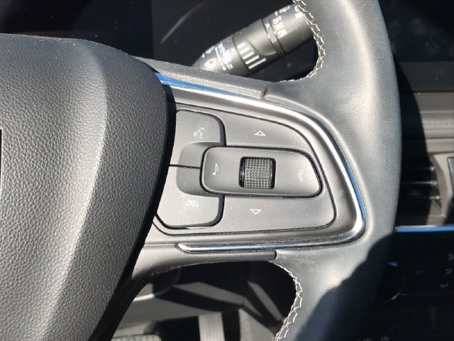 Used 2025 Buick Encore GX Preferred FWD image 9