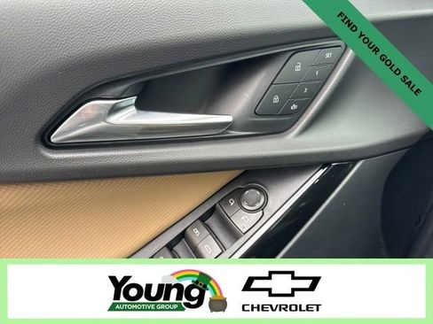 New 2026 Chevrolet Equinox ACTIV w/ Convenience Package III image 23