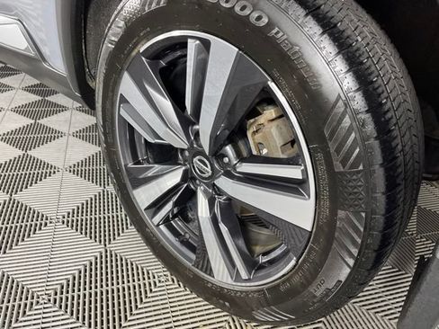 Used 2021 Nissan Rogue SL w/ Premium Package FWD image 14