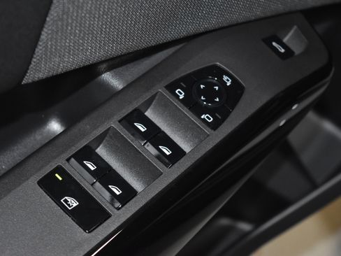 New 2026 BMW X3 xDrive30 w/ Premium Package image 5