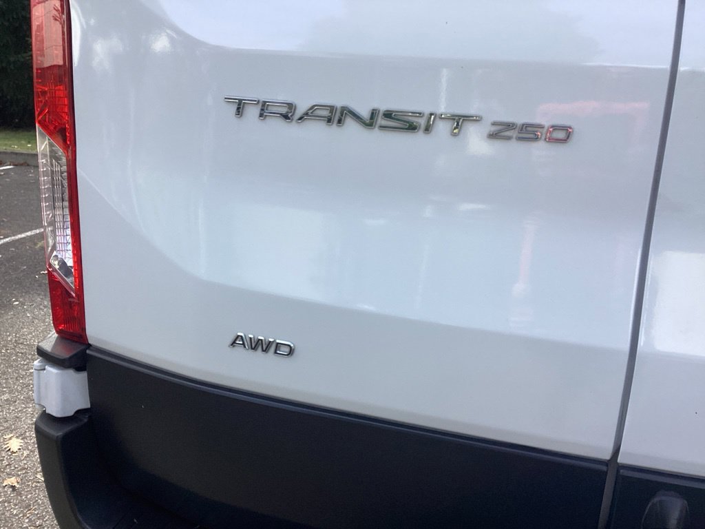 Used 2023 Ford Transit 250 Low Roof AWD w/ Exterior Upgrade Package image 22
