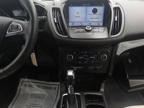 Used 2018 Ford Escape SEL w/ SEL Sport Appearance Package AWD/4WD image 16