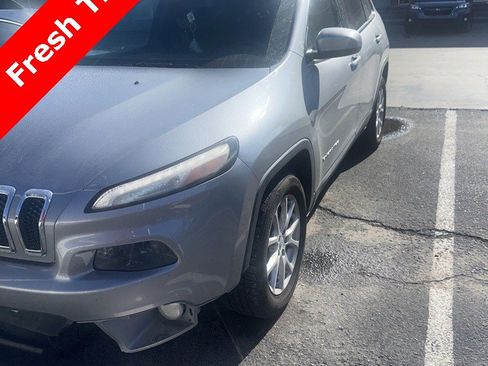 Used 2014 Jeep Cherokee Latitude image 1
