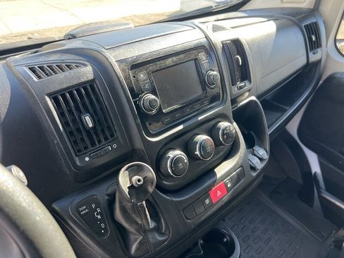 Used 2020 RAM ProMaster 2500 image 19