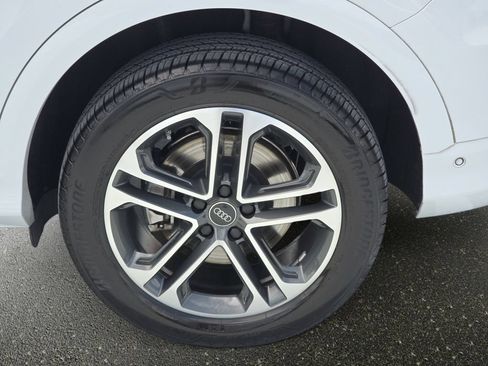 Certified 2025 Audi Q5 Premium w/ Premium Plus AWD/4WD image 27