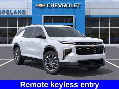 New 2026 Chevrolet Traverse LT image 8