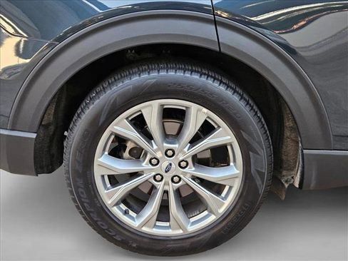 Certified 2023 Ford Explorer XLT w/ Equipment Group 202A RWD image 18
