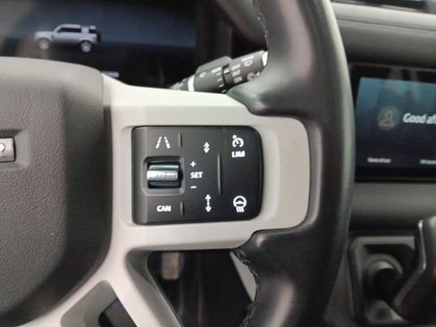 Used 2024 Land Rover Defender 110 S image 14