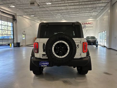 Used 2023 Ford Bronco Badlands w/ Sasquatch Package image 7