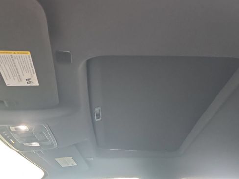 Certified 2019 Chevrolet Silverado 1500 High Country w/ Technology Package AWD/4WD image 19