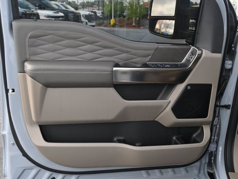 Used 2026 Ford F450 Platinum w/ Platinum Plus Package AWD/4WD image 16